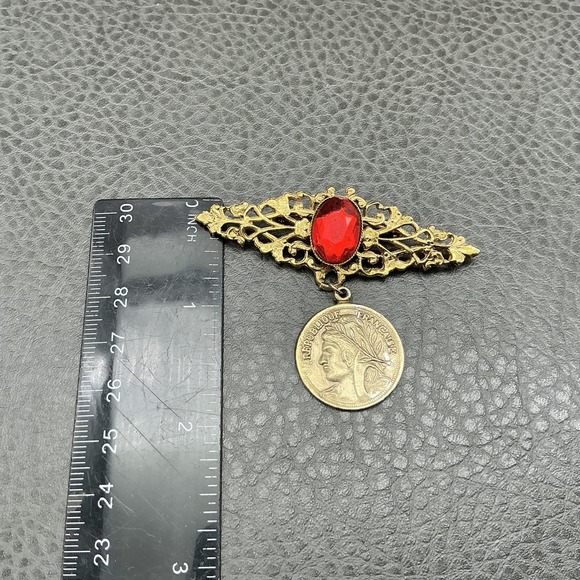 Vintage Filigree Brooch Red Glass Cabochon Dangle French Coin Pin Brass Tone 2" - Picture 7 of 7